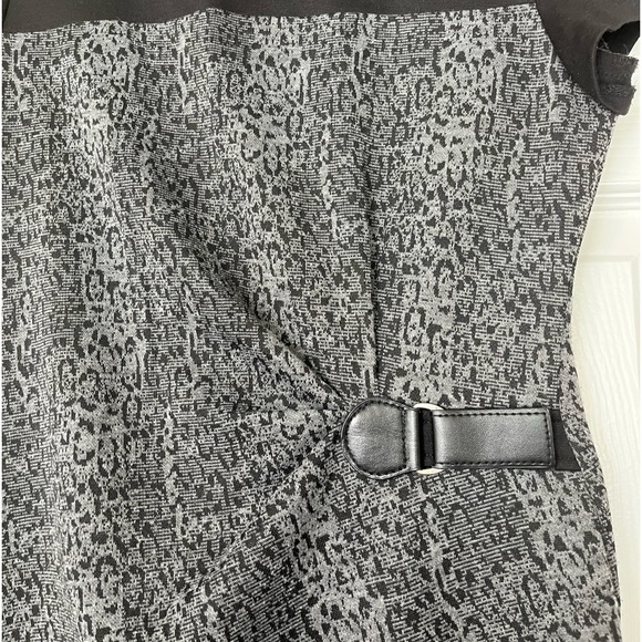 Connected Apparel Pretty Dress - Picture 3 of 6